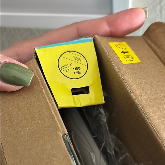 Logitech Gray Keyboard and Mouse Combo - Picture 6 of 6